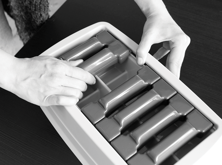 Interactive puzzle feeder bowl for cat and dog, multi-levels