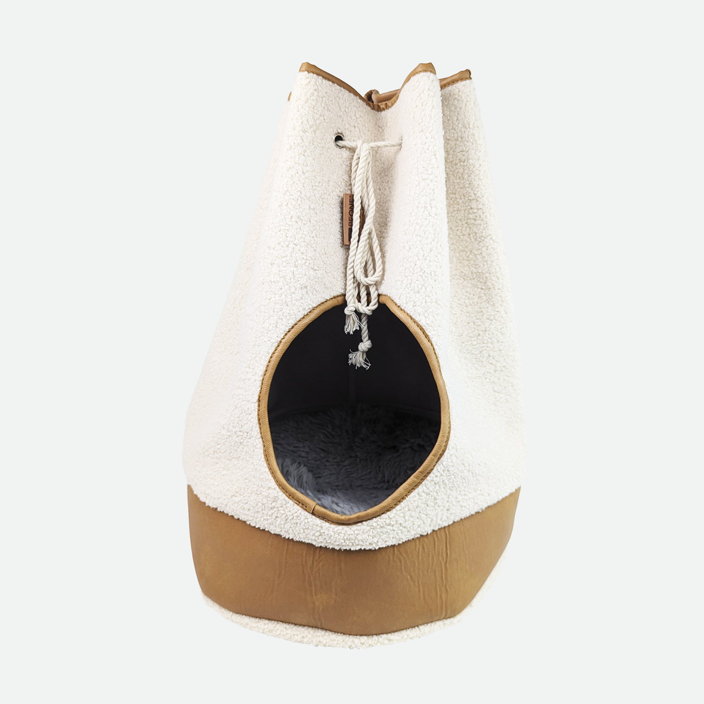 Calming cat hideout bed