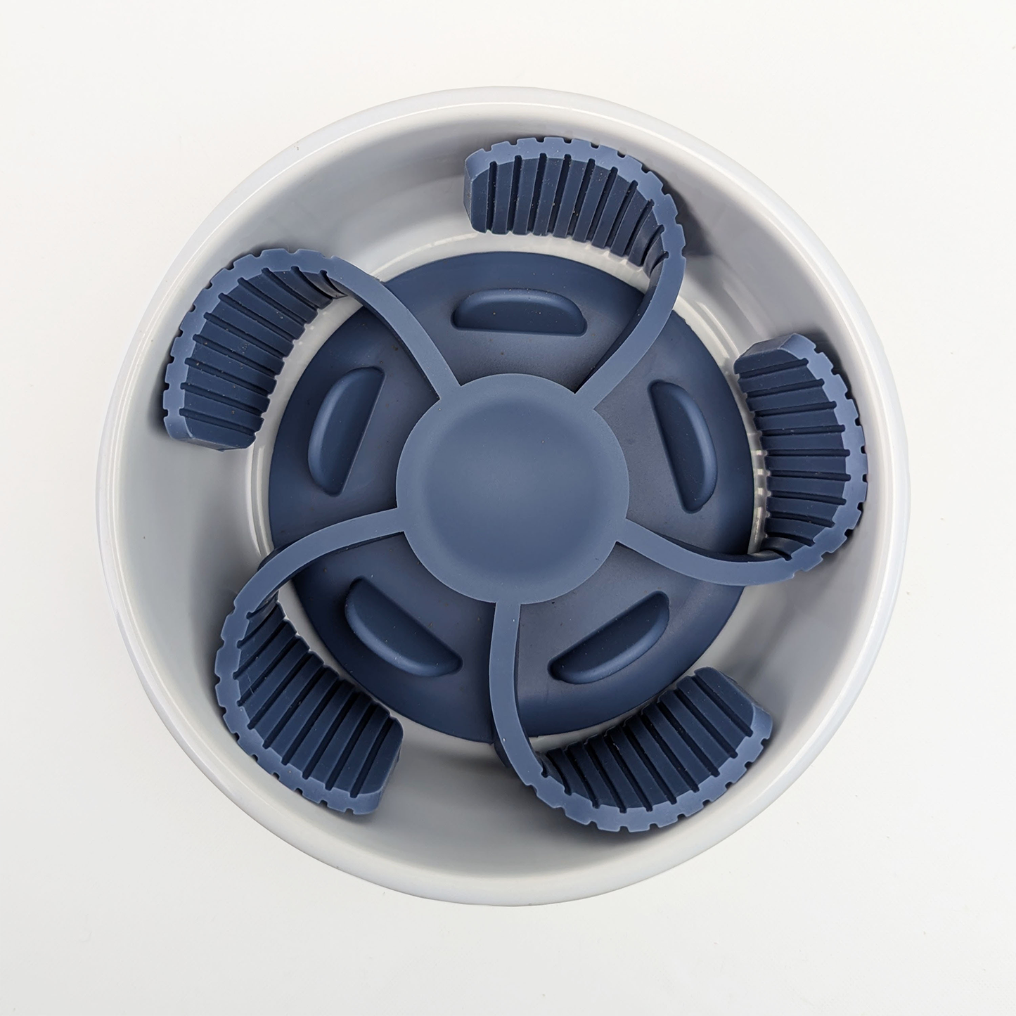 Silicone slow feeder insert