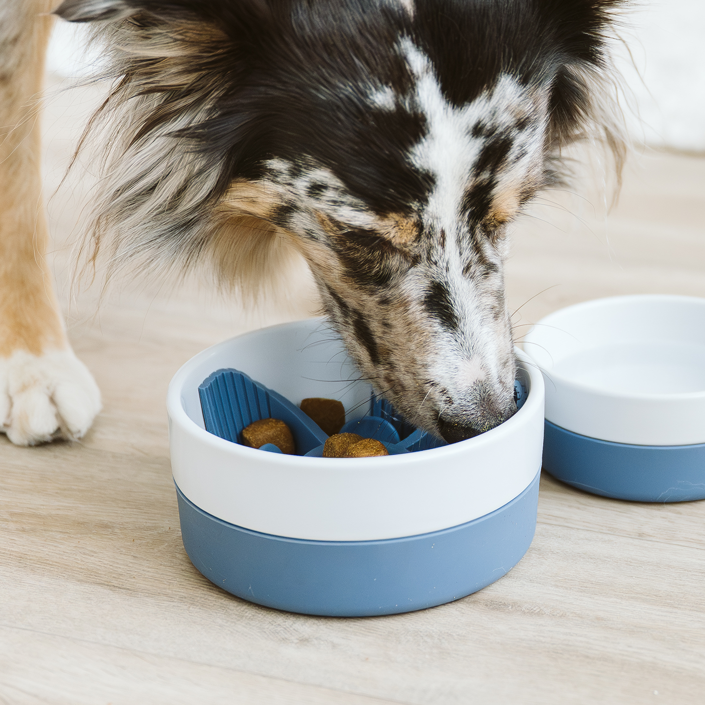 Silicone slow feeder insert