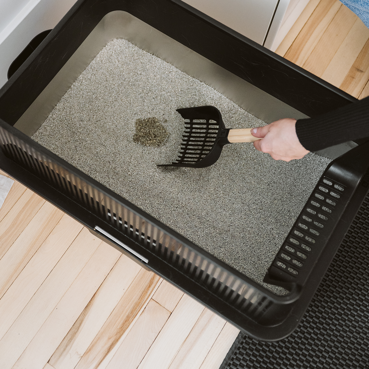 Pelle à litière robuste avec support