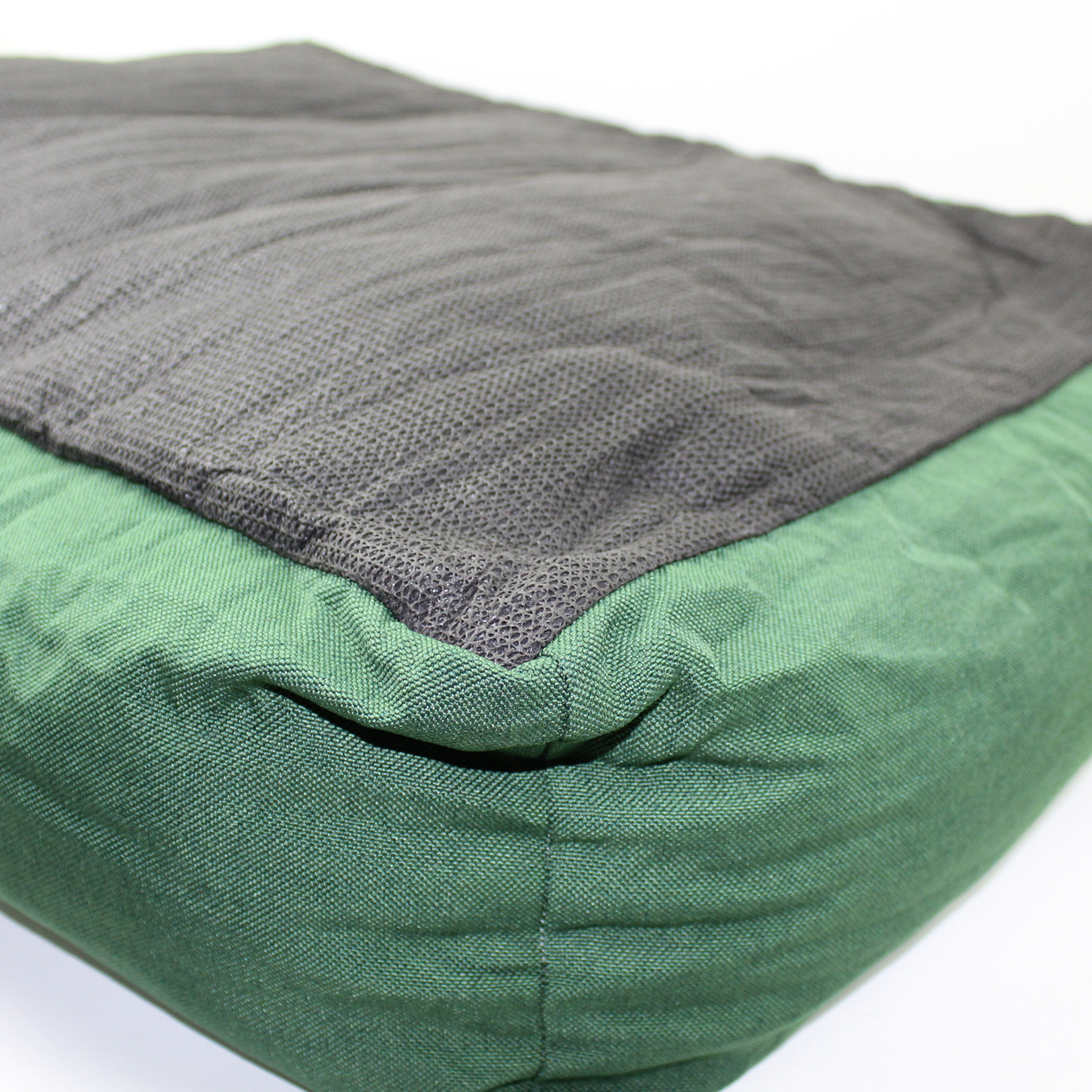 Memory foam pet bed with padded sides